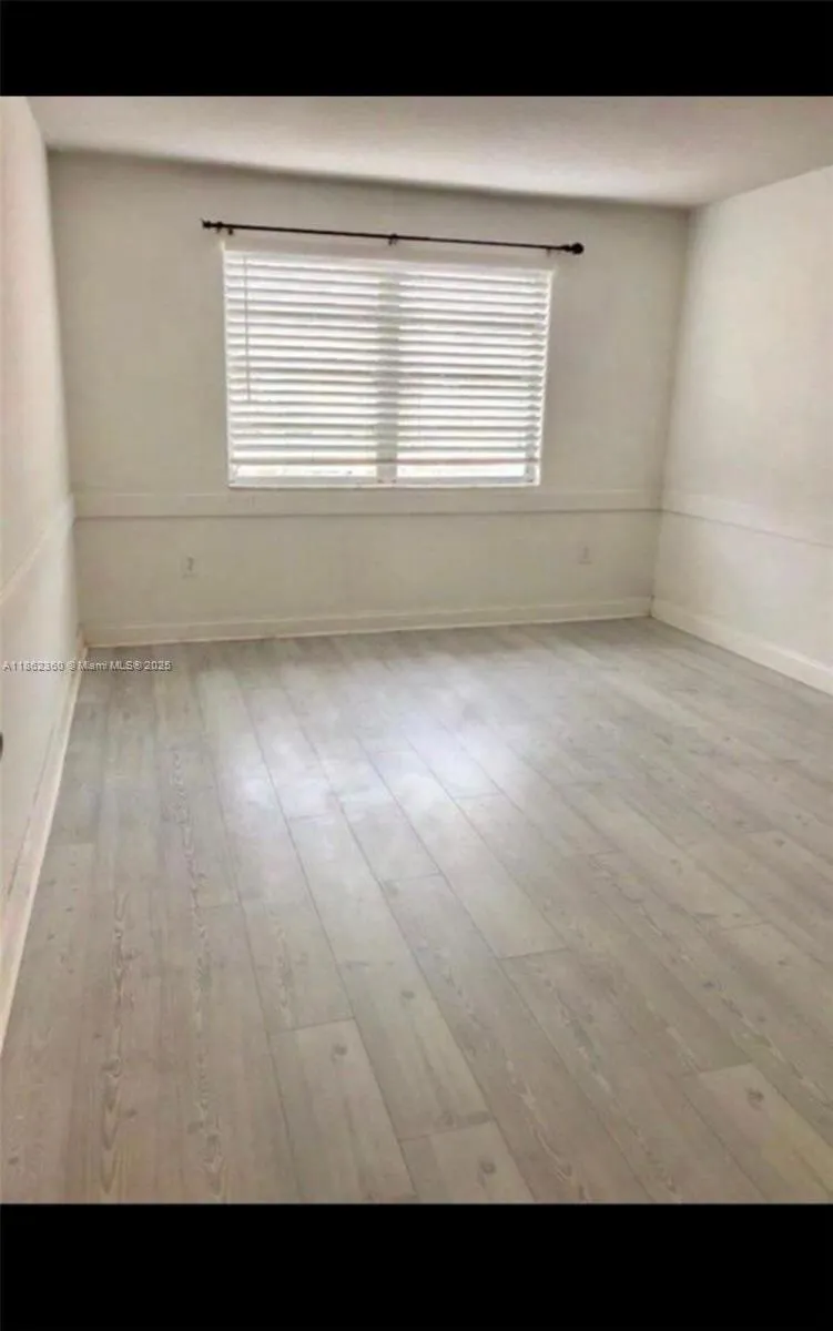 1225 Ne 124th St 46b, North Miami, Florida 33161, North Miami, Florida 33161, 1 Bedroom Bedrooms, ,1 BathroomBathrooms,Residential,For Sale,1225 Ne 124th St 46b, North Miami, Florida 33161,A11862360