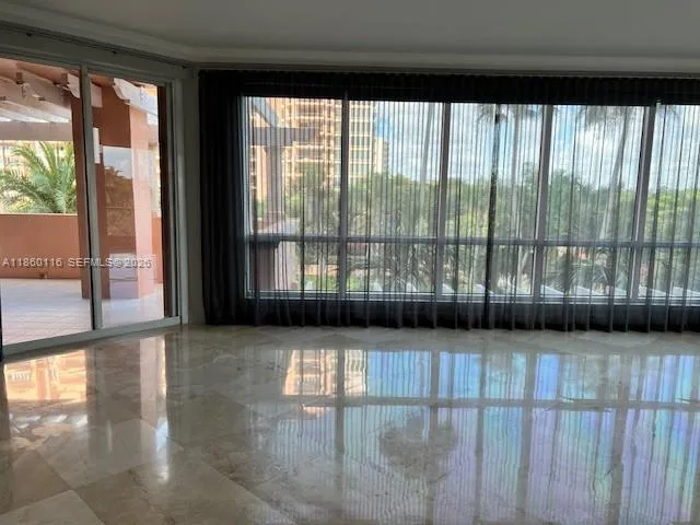 10 Edgewater Dr 4h, Coral Gables, Florida 33133, Coral Gables, Florida 33133, 2 Bedrooms Bedrooms, ,3 BathroomsBathrooms,Residential,For Sale,10 Edgewater Dr 4h, Coral Gables, Florida 33133,A11860116