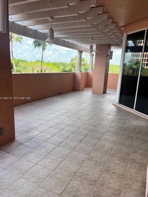 10 Edgewater Dr 4h, Coral Gables, Florida 33133, Coral Gables, Florida 33133, 2 Bedrooms Bedrooms, ,3 BathroomsBathrooms,Residential,For Sale,10 Edgewater Dr 4h, Coral Gables, Florida 33133,A11860116