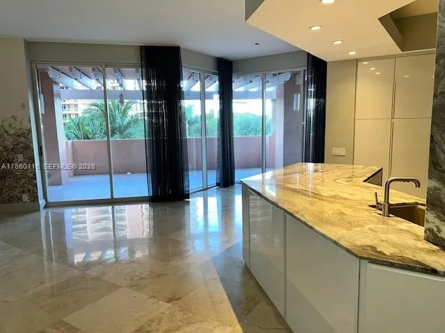 10 Edgewater Dr 4h, Coral Gables, Florida 33133, Coral Gables, Florida 33133, 2 Bedrooms Bedrooms, ,3 BathroomsBathrooms,Residential,For Sale,10 Edgewater Dr 4h, Coral Gables, Florida 33133,A11860116
