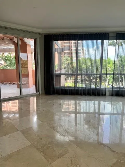 10 Edgewater Dr 4h, Coral Gables, Florida 33133, Coral Gables, Florida 33133, 2 Bedrooms Bedrooms, ,3 BathroomsBathrooms,Residential,For Sale,10 Edgewater Dr 4h, Coral Gables, Florida 33133,A11860116