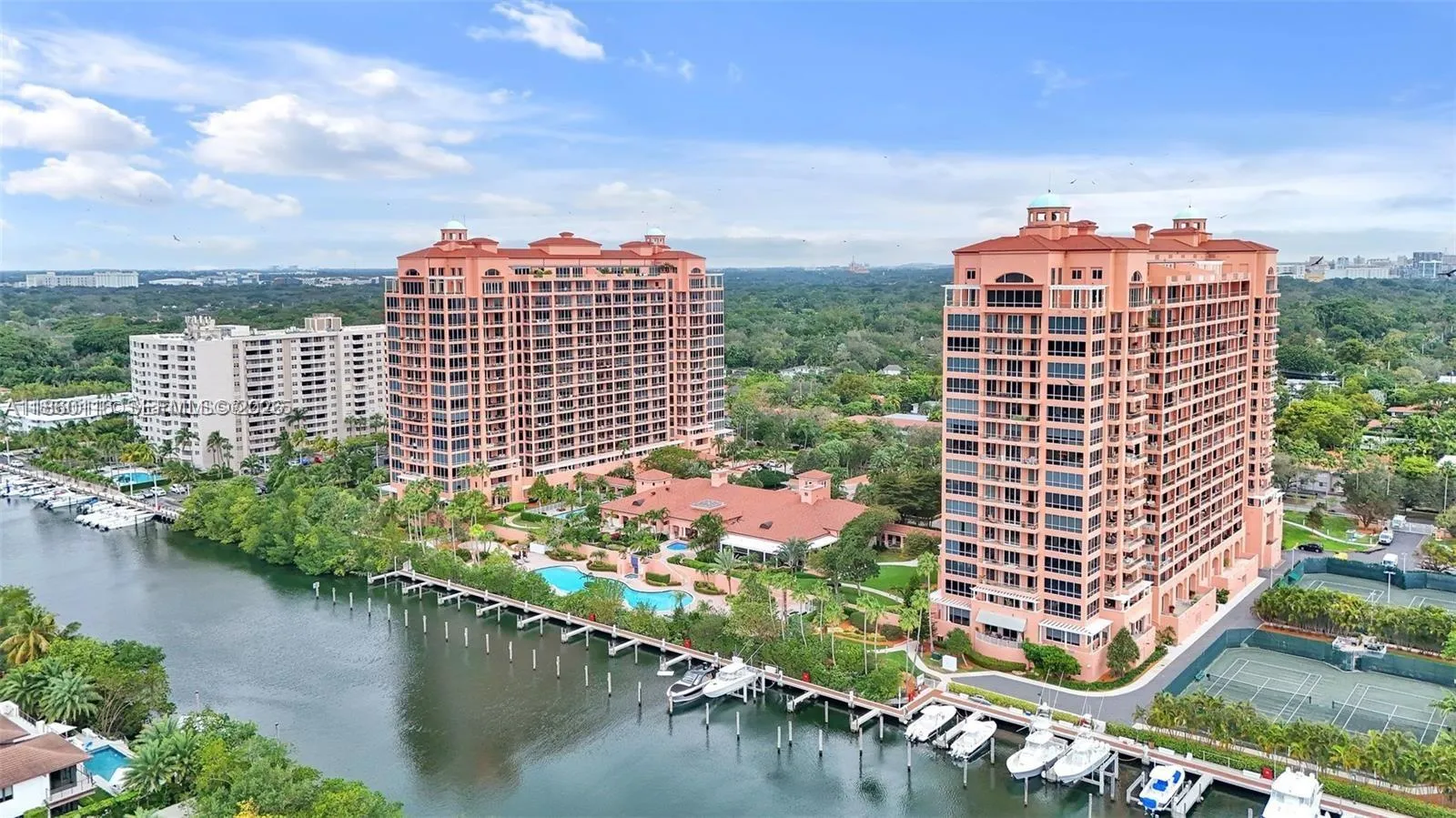 10 Edgewater Dr 4h, Coral Gables, Florida 33133, Coral Gables, Florida 33133, 2 Bedrooms Bedrooms, ,3 BathroomsBathrooms,Residential,For Sale,10 Edgewater Dr 4h, Coral Gables, Florida 33133,A11860116