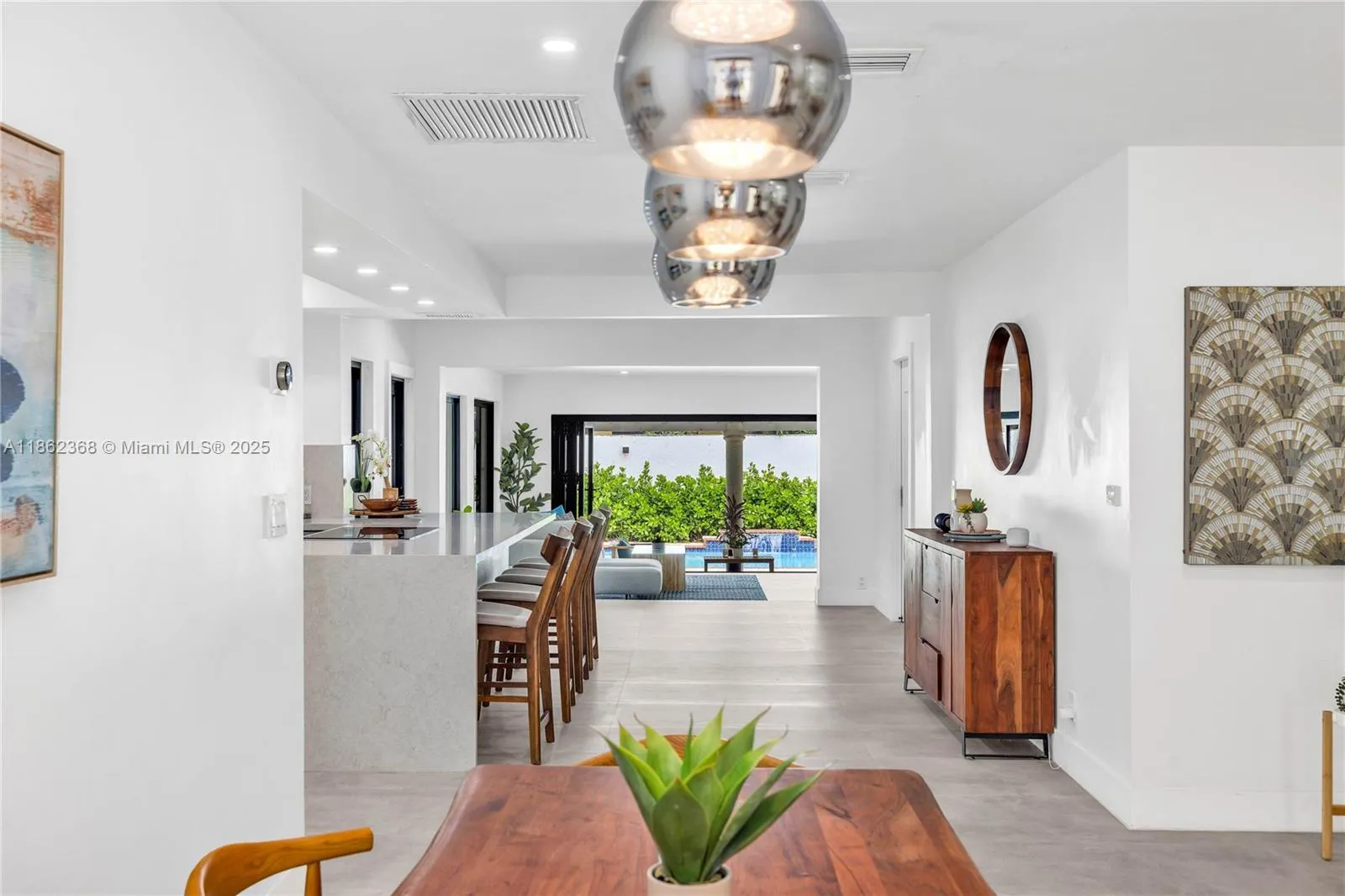 341 Sw 21st Rd, Miami, Florida 33129, Miami, Florida 33129, 3 Bedrooms Bedrooms, ,3 BathroomsBathrooms,Residential Lease,For Rent,341 Sw 21st Rd, Miami, Florida 33129,A11862368