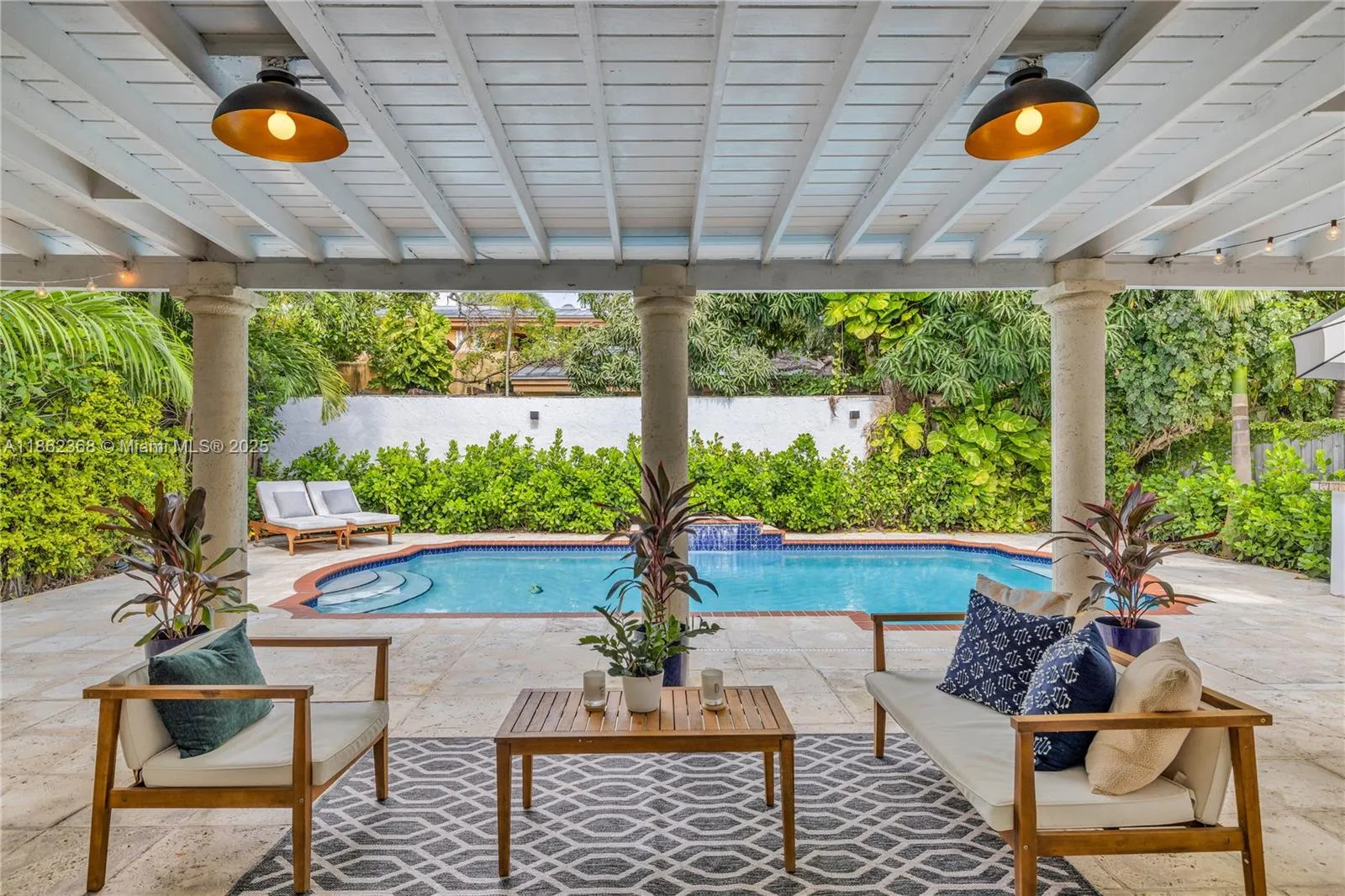341 Sw 21st Rd, Miami, Florida 33129, Miami, Florida 33129, 3 Bedrooms Bedrooms, ,3 BathroomsBathrooms,Residential Lease,For Rent,341 Sw 21st Rd, Miami, Florida 33129,A11862368