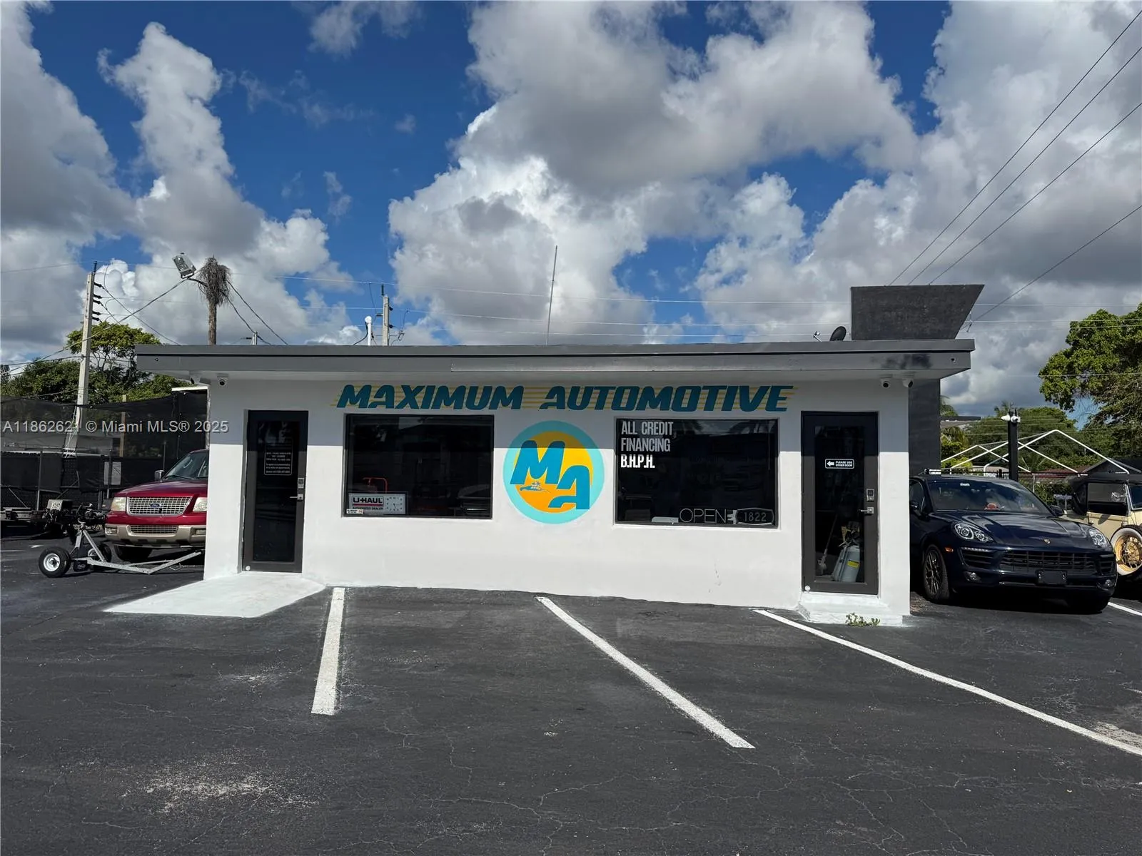 1822 N Dixie Hwy, Hollywood, Florida 33020, Hollywood, Florida 33020, ,Commercial Sale,For Sale,1822 N Dixie Hwy, Hollywood, Florida 33020,A11862621