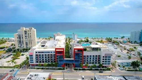 777 N Ocean Dr S216, Hollywood, Florida 33019, Hollywood, Florida 33019, 1 Bedroom Bedrooms, ,1 BathroomBathrooms,Residential,For Sale,777 N Ocean Dr S216, Hollywood, Florida 33019,A11862725