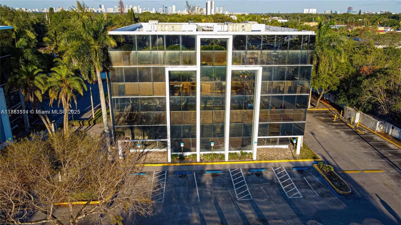 10800 Nw 21st St, Sweetwater, Florida 33172, Sweetwater, Florida 33172, ,Business Opportunity,For Sale,10800 Nw 21st St, Sweetwater, Florida 33172,A11861111