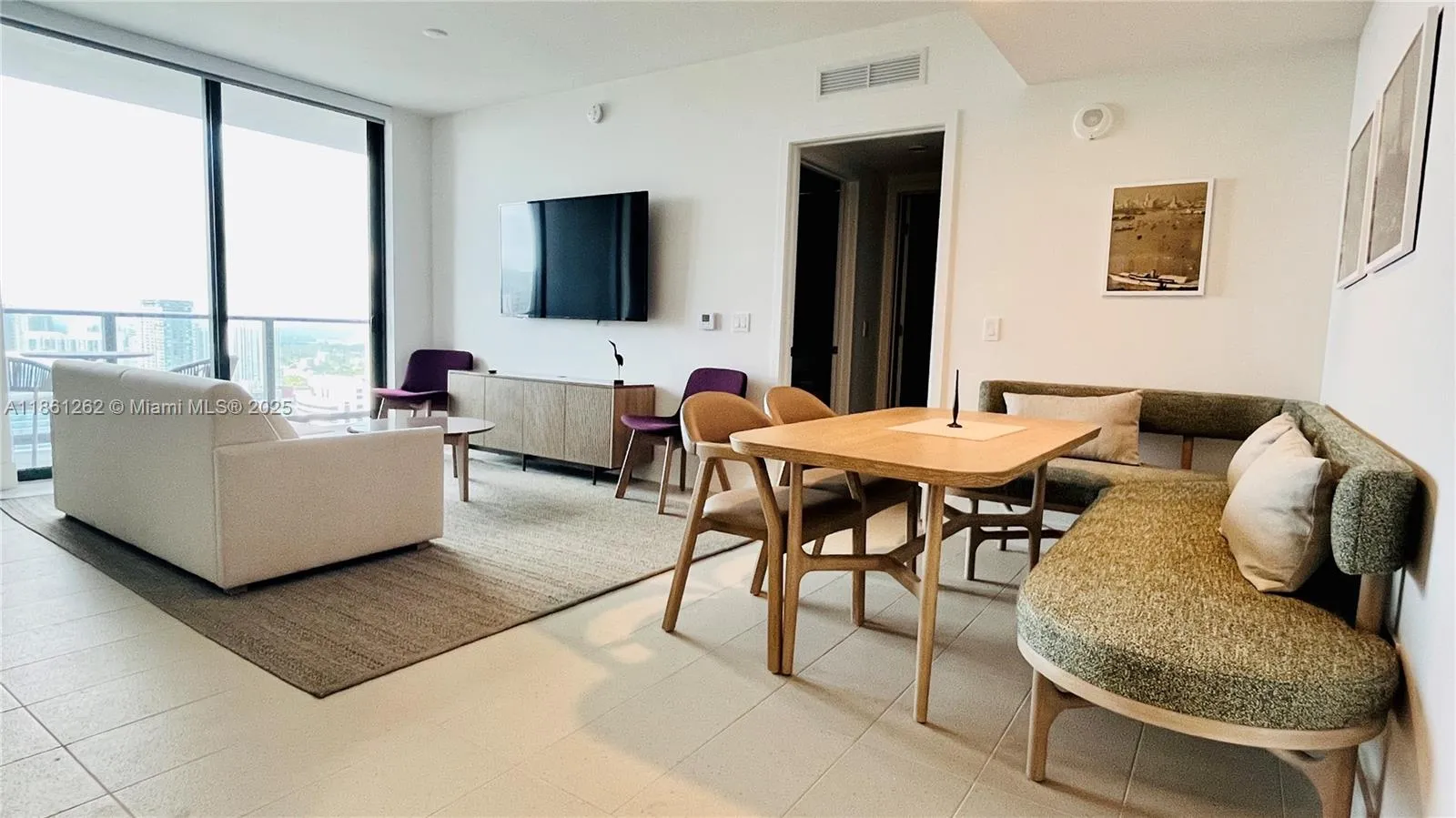 159 Ne 6th St 4605, Miami, Florida 33132, Miami, Florida 33132, 2 Bedrooms Bedrooms, ,2 BathroomsBathrooms,Residential,For Sale,159 Ne 6th St 4605, Miami, Florida 33132,A11861262
