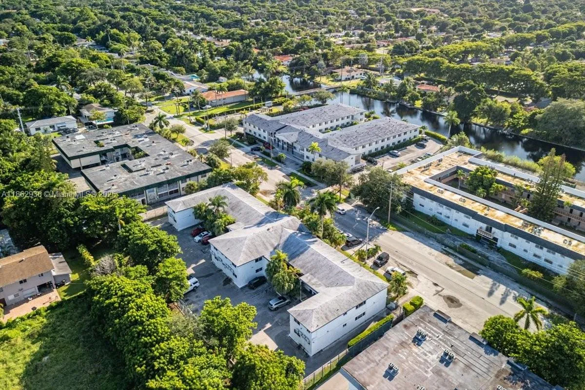 13201 Memorial Hwy, North Miami, Florida 33161, North Miami, Florida 33161, ,Residential Income,For Sale,13201 Memorial Hwy, North Miami, Florida 33161,A11862936