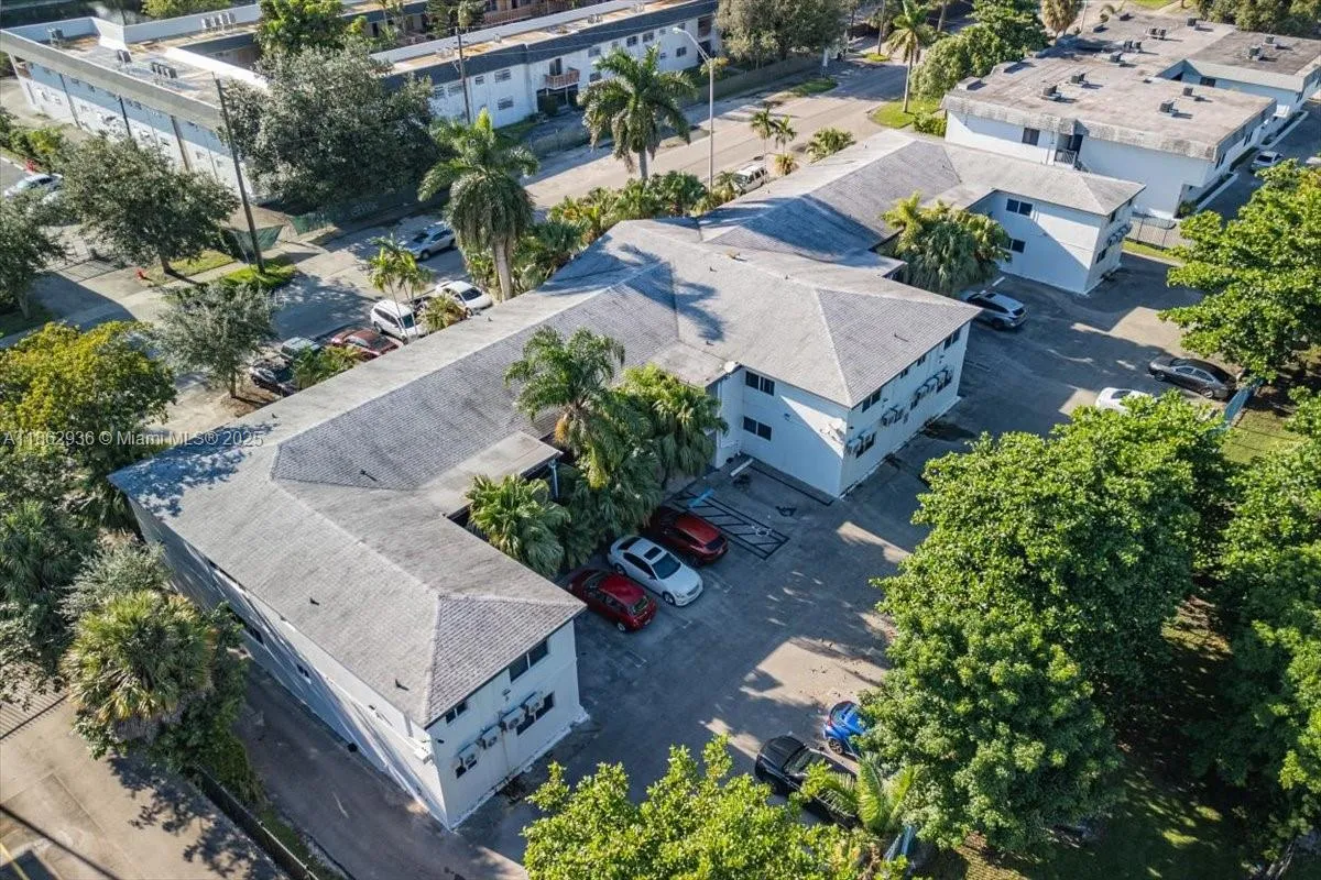 13201 Memorial Hwy, North Miami, Florida 33161, North Miami, Florida 33161, ,Residential Income,For Sale,13201 Memorial Hwy, North Miami, Florida 33161,A11862936