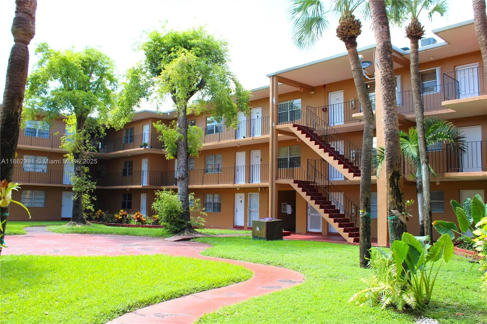 1280 W 54th St 308b, Hialeah, Florida 33012, Hialeah, Florida 33012, 1 Bedroom Bedrooms, ,1 BathroomBathrooms,Residential,For Sale,1280 W 54th St 308b, Hialeah, Florida 33012,A11862381