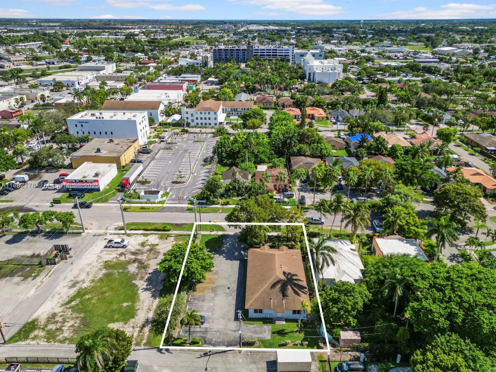 45 Nw 4th St, Homestead, Florida 33030, Homestead, Florida 33030, ,Commercial Sale,For Sale,45 Nw 4th St, Homestead, Florida 33030,A11862178