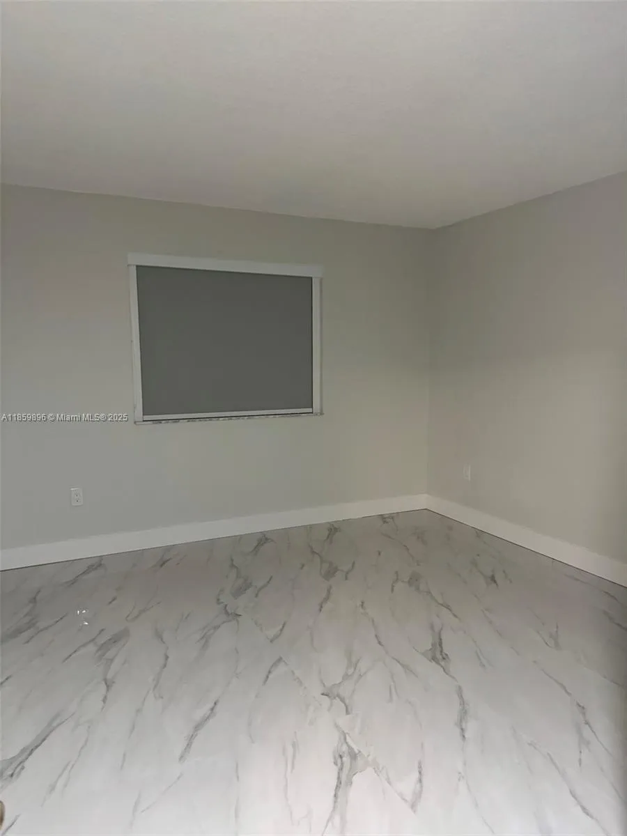 Pembroke Pines, Florida 33024, 2 Bedrooms Bedrooms, ,2 BathroomsBathrooms,Residential Lease,For Rent,A11859896