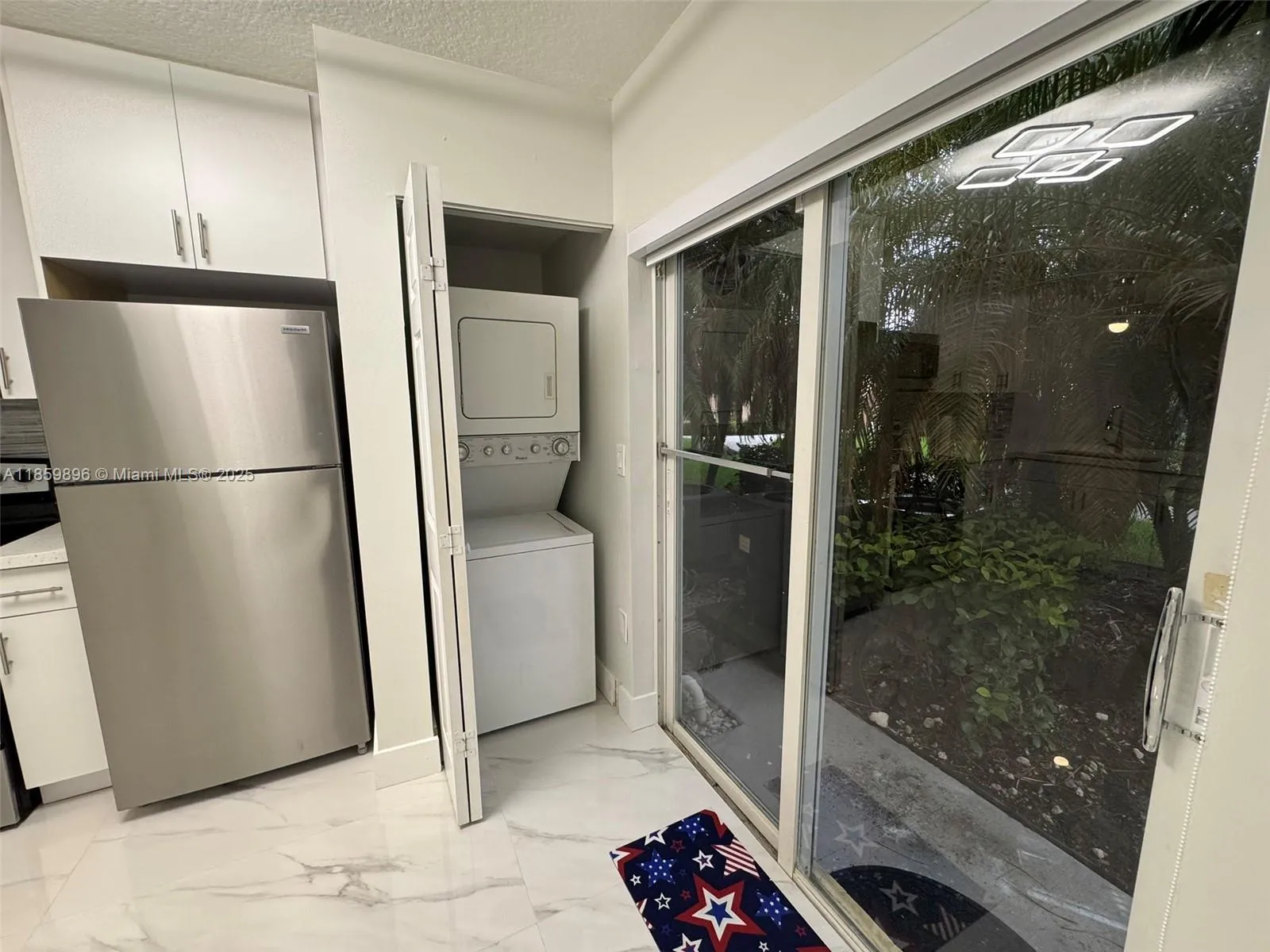 Pembroke Pines, Florida 33024, 2 Bedrooms Bedrooms, ,2 BathroomsBathrooms,Residential Lease,For Rent,A11859896