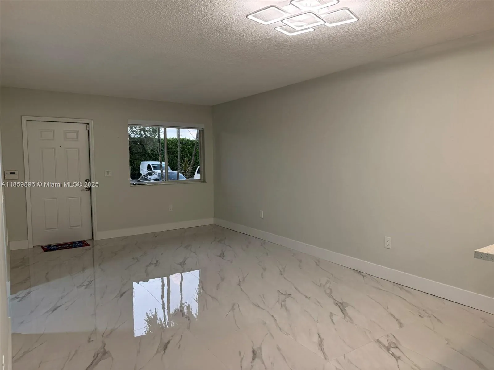 Pembroke Pines, Florida 33024, 2 Bedrooms Bedrooms, ,2 BathroomsBathrooms,Residential Lease,For Rent,A11859896