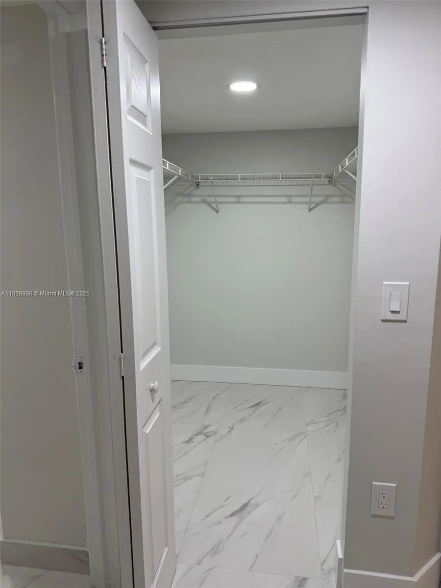 Pembroke Pines, Florida 33024, 2 Bedrooms Bedrooms, ,2 BathroomsBathrooms,Residential Lease,For Rent,A11859896