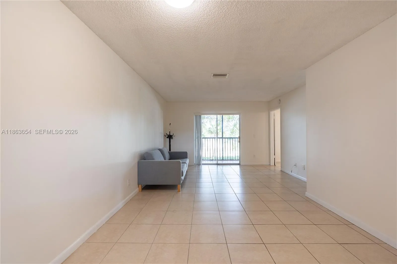 721 Nw 103rd Ter 202, Pembroke Pines, Florida 3302, Pembroke Pines, Florida 33026, 2 Bedrooms Bedrooms, ,2 BathroomsBathrooms,Residential,For Sale,721 Nw 103rd Ter 202, Pembroke Pines, Florida 3302,A11863654