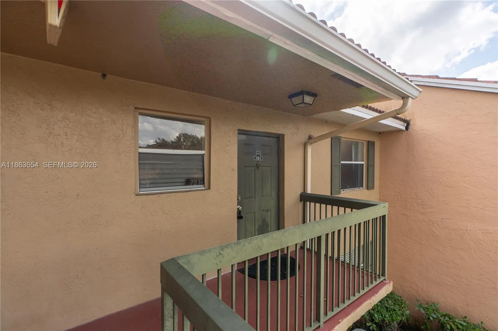 721 Nw 103rd Ter 202, Pembroke Pines, Florida 3302, Pembroke Pines, Florida 33026, 2 Bedrooms Bedrooms, ,2 BathroomsBathrooms,Residential,For Sale,721 Nw 103rd Ter 202, Pembroke Pines, Florida 3302,A11863654