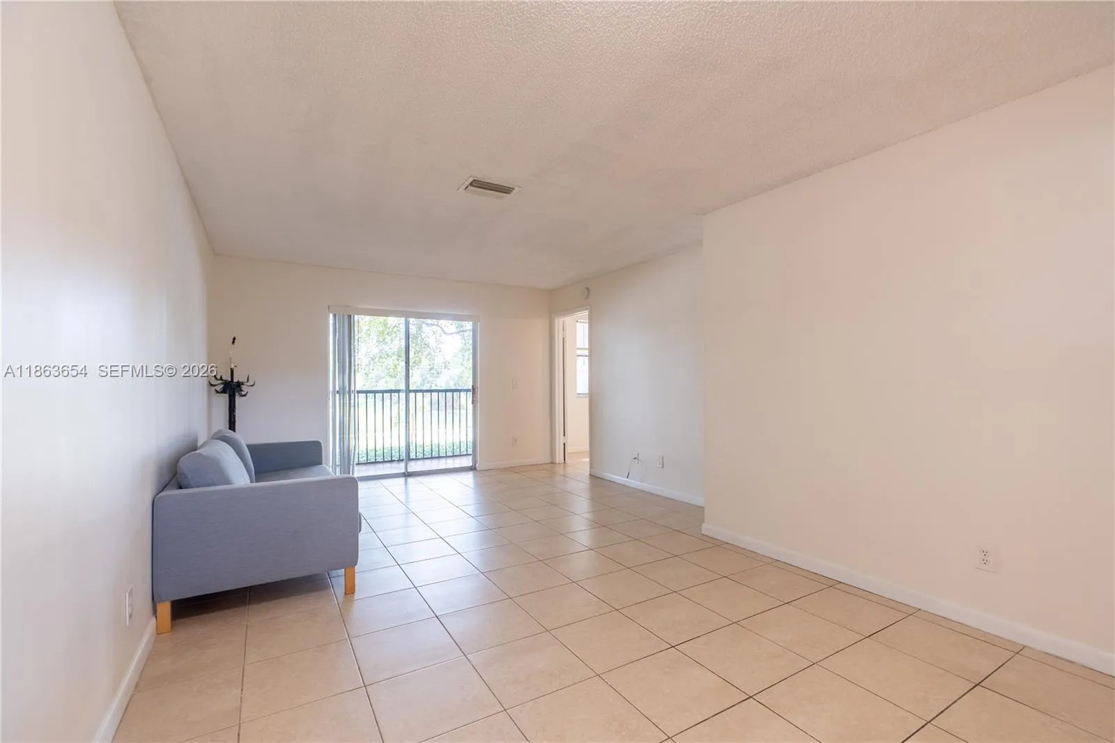 721 Nw 103rd Ter 202, Pembroke Pines, Florida 3302, Pembroke Pines, Florida 33026, 2 Bedrooms Bedrooms, ,2 BathroomsBathrooms,Residential,For Sale,721 Nw 103rd Ter 202, Pembroke Pines, Florida 3302,A11863654