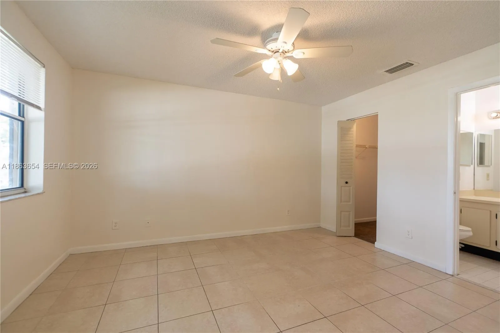 721 Nw 103rd Ter 202, Pembroke Pines, Florida 3302, Pembroke Pines, Florida 33026, 2 Bedrooms Bedrooms, ,2 BathroomsBathrooms,Residential,For Sale,721 Nw 103rd Ter 202, Pembroke Pines, Florida 3302,A11863654