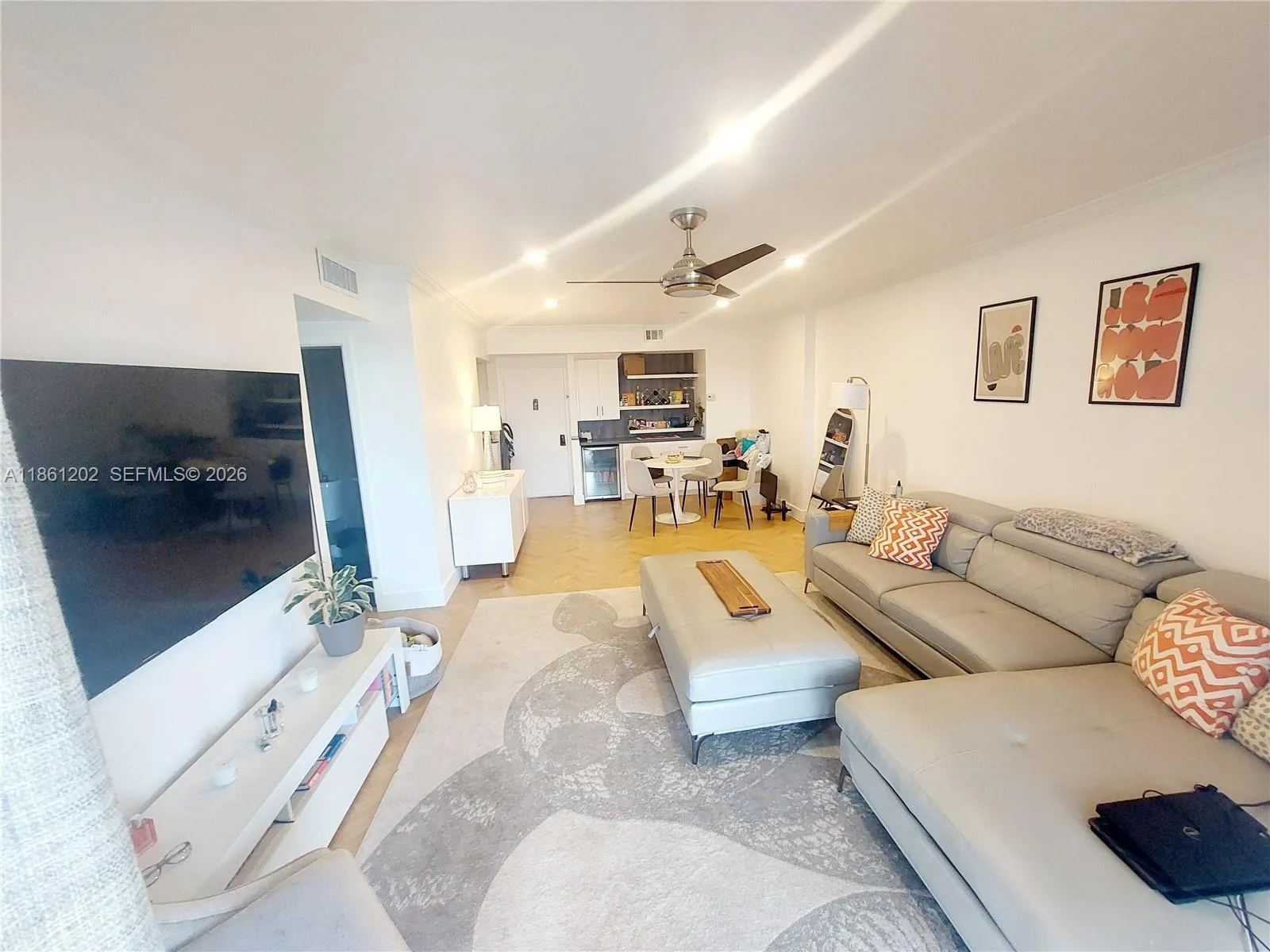 4400 Hillcrest Dr 1005a, Hollywood, Florida 33021, Hollywood, Florida 33021, 1 Bedroom Bedrooms, ,1 BathroomBathrooms,Residential,For Sale,4400 Hillcrest Dr 1005a, Hollywood, Florida 33021,A11861202 4400 Hillcrest Dr 1005a, Hollywood, Florida 33021, Hollywood, Florida 33021, 1 Bedroom Bedrooms, ,1 BathroomBathrooms,Residential,For Sale,4400 Hillcrest Dr 1005a, Hollywood, Florida 33021,A11861202