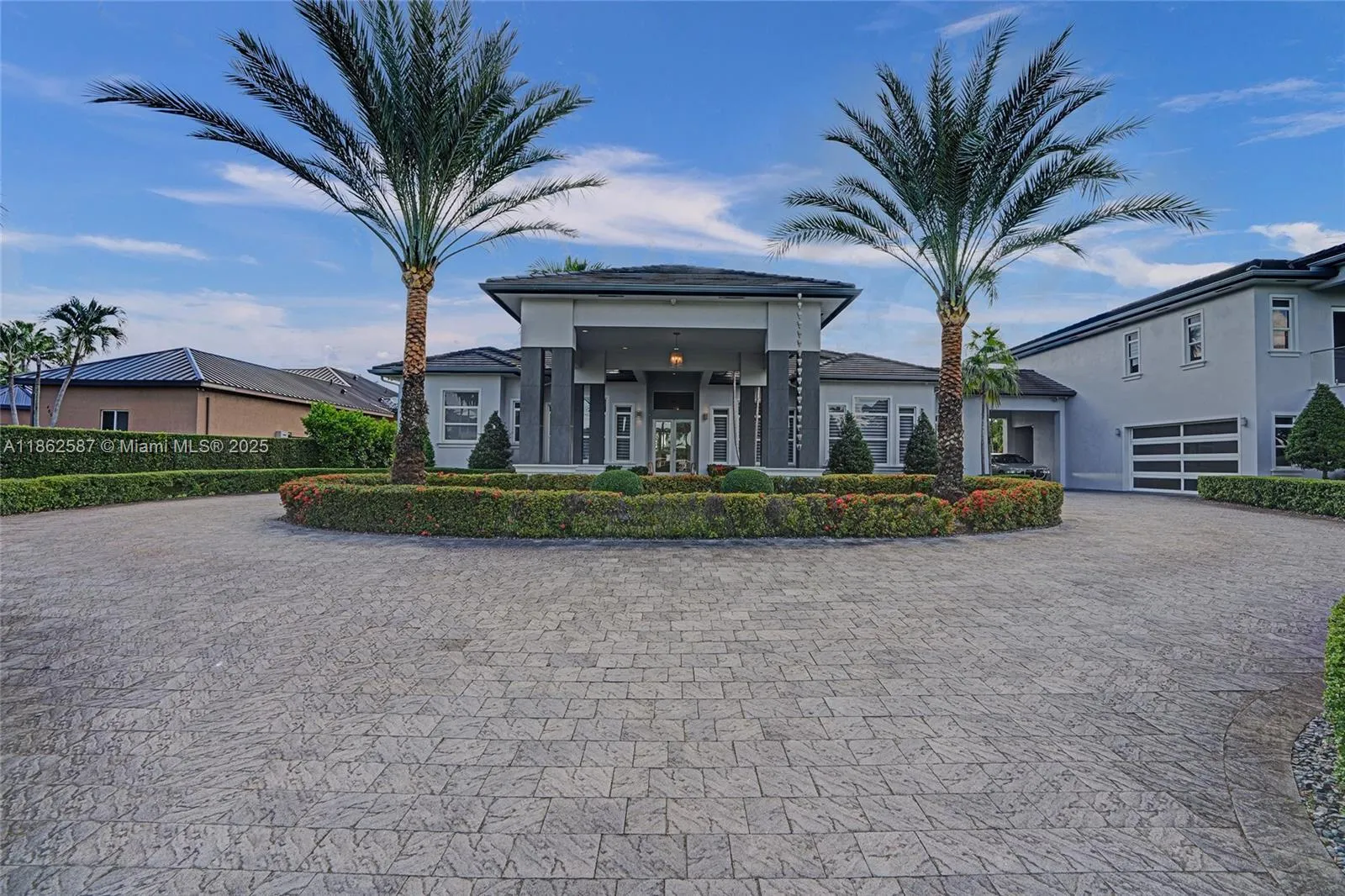 411 Nw 125th Ave, Miami, Florida 33182, Miami, Florida 33182, 6 Bedrooms Bedrooms, ,4 BathroomsBathrooms,Residential,For Sale,411 Nw 125th Ave, Miami, Florida 33182,A11862587
