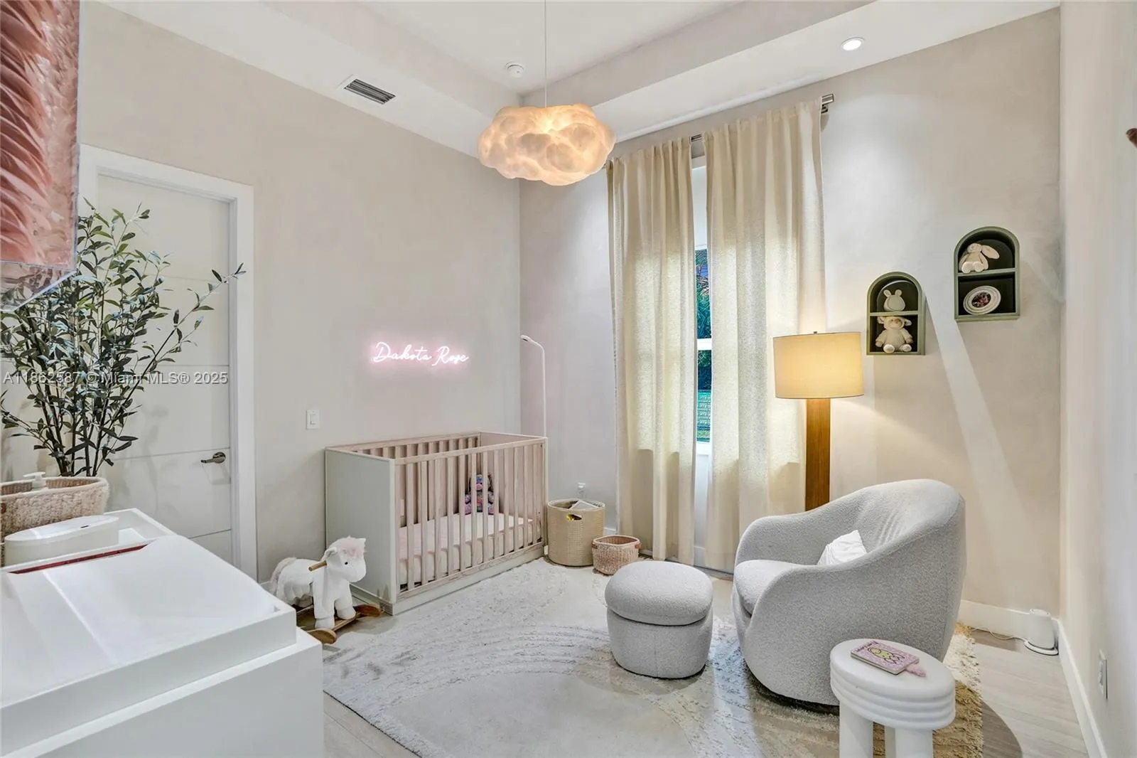 411 Nw 125th Ave, Miami, Florida 33182, Miami, Florida 33182, 6 Bedrooms Bedrooms, ,4 BathroomsBathrooms,Residential,For Sale,411 Nw 125th Ave, Miami, Florida 33182,A11862587