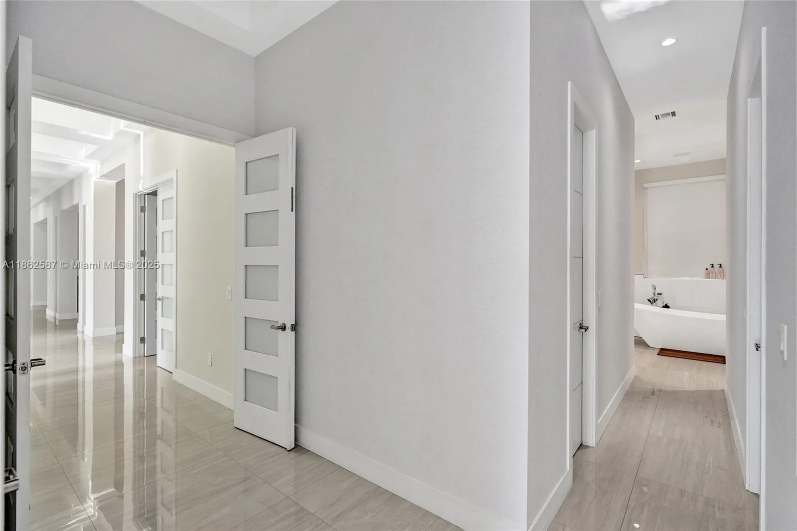 411 Nw 125th Ave, Miami, Florida 33182, Miami, Florida 33182, 6 Bedrooms Bedrooms, ,4 BathroomsBathrooms,Residential,For Sale,411 Nw 125th Ave, Miami, Florida 33182,A11862587