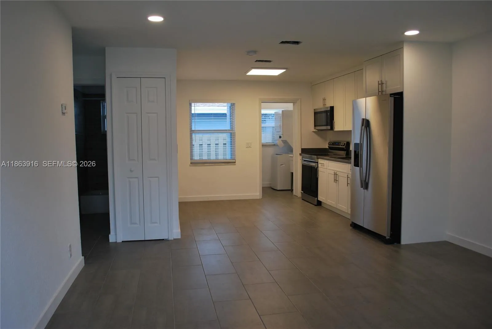 3641 Ne 1st Ter, Oakland Park, Florida 33334, Oakland Park, Florida 33334, ,Residential Income,For Sale,3641 Ne 1st Ter, Oakland Park, Florida 33334,A11863916