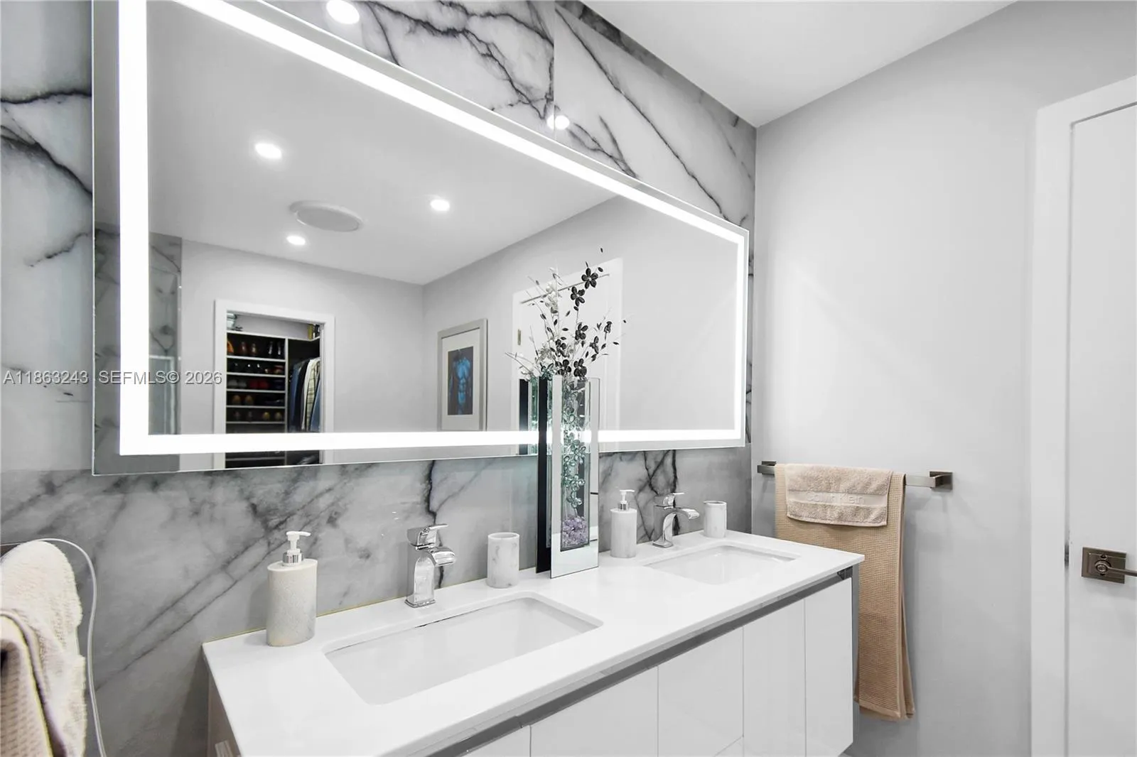 14441 S Biscayne River Rd, Miami, Florida 33161, Miami, Florida 33161, 3 Bedrooms Bedrooms, ,2 BathroomsBathrooms,Residential,For Sale,14441 S Biscayne River Rd, Miami, Florida 33161,A11863243