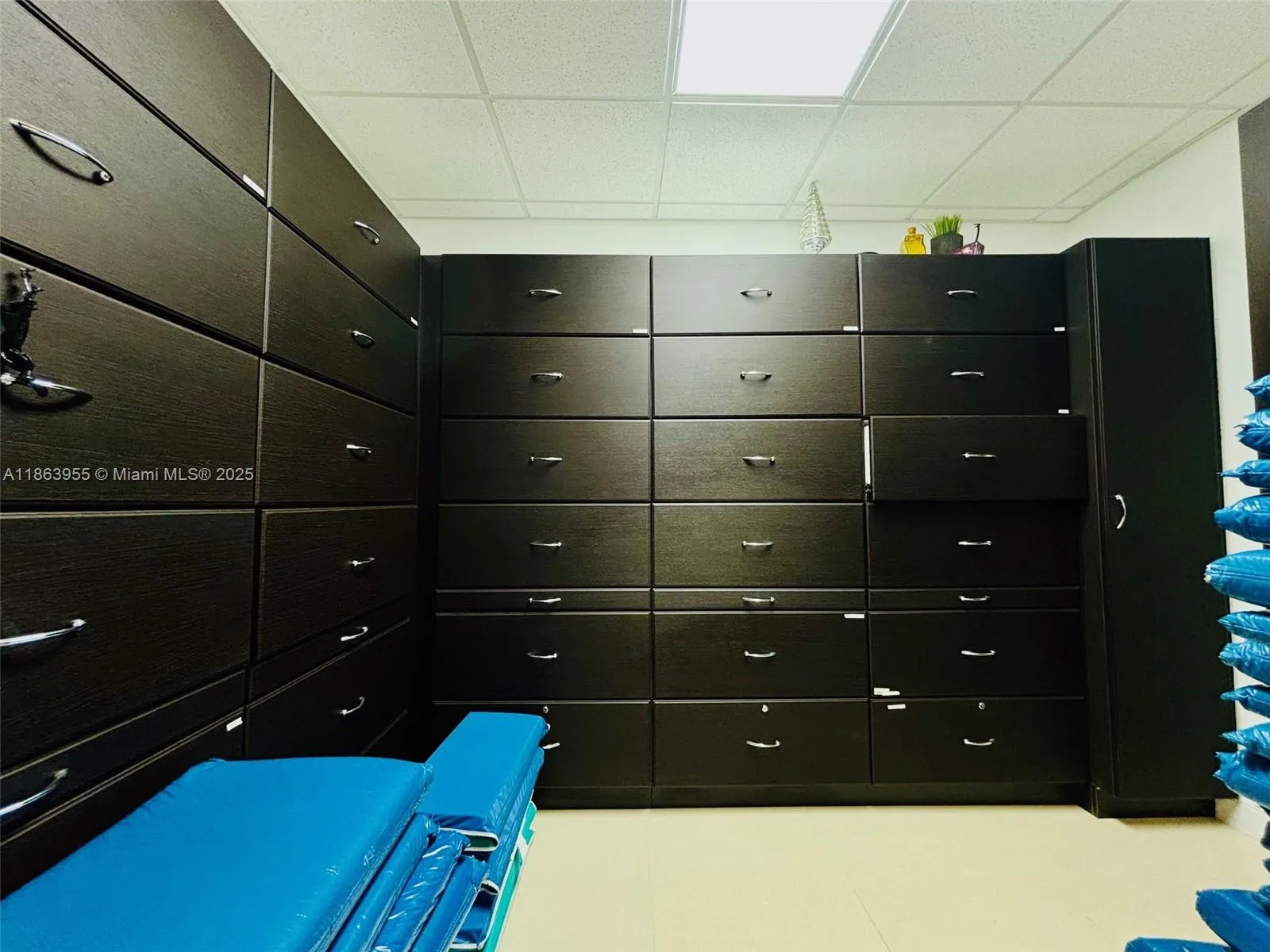 6545 Nw 169th St, Hialeah, Florida 33015, Hialeah, Florida 33015, ,Commercial Lease,For Rent,6545 Nw 169th St, Hialeah, Florida 33015,A11863955