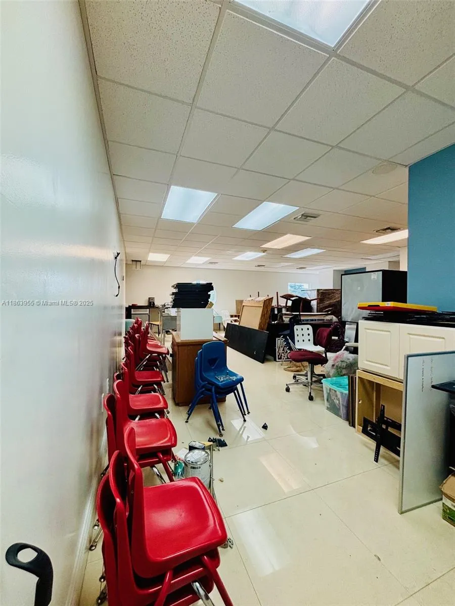 6545 Nw 169th St, Hialeah, Florida 33015, Hialeah, Florida 33015, ,Commercial Lease,For Rent,6545 Nw 169th St, Hialeah, Florida 33015,A11863955