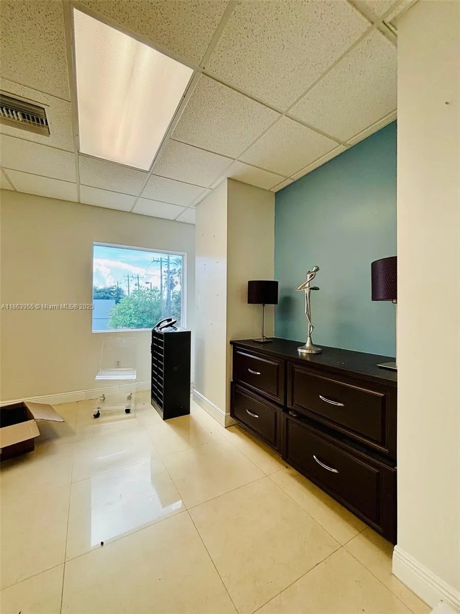 6545 Nw 169th St, Hialeah, Florida 33015, Hialeah, Florida 33015, ,Commercial Lease,For Rent,6545 Nw 169th St, Hialeah, Florida 33015,A11863955