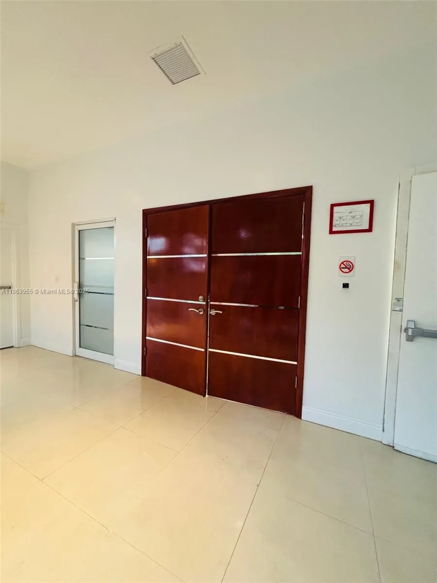6545 Nw 169th St, Hialeah, Florida 33015, Hialeah, Florida 33015, ,Commercial Lease,For Rent,6545 Nw 169th St, Hialeah, Florida 33015,A11863955