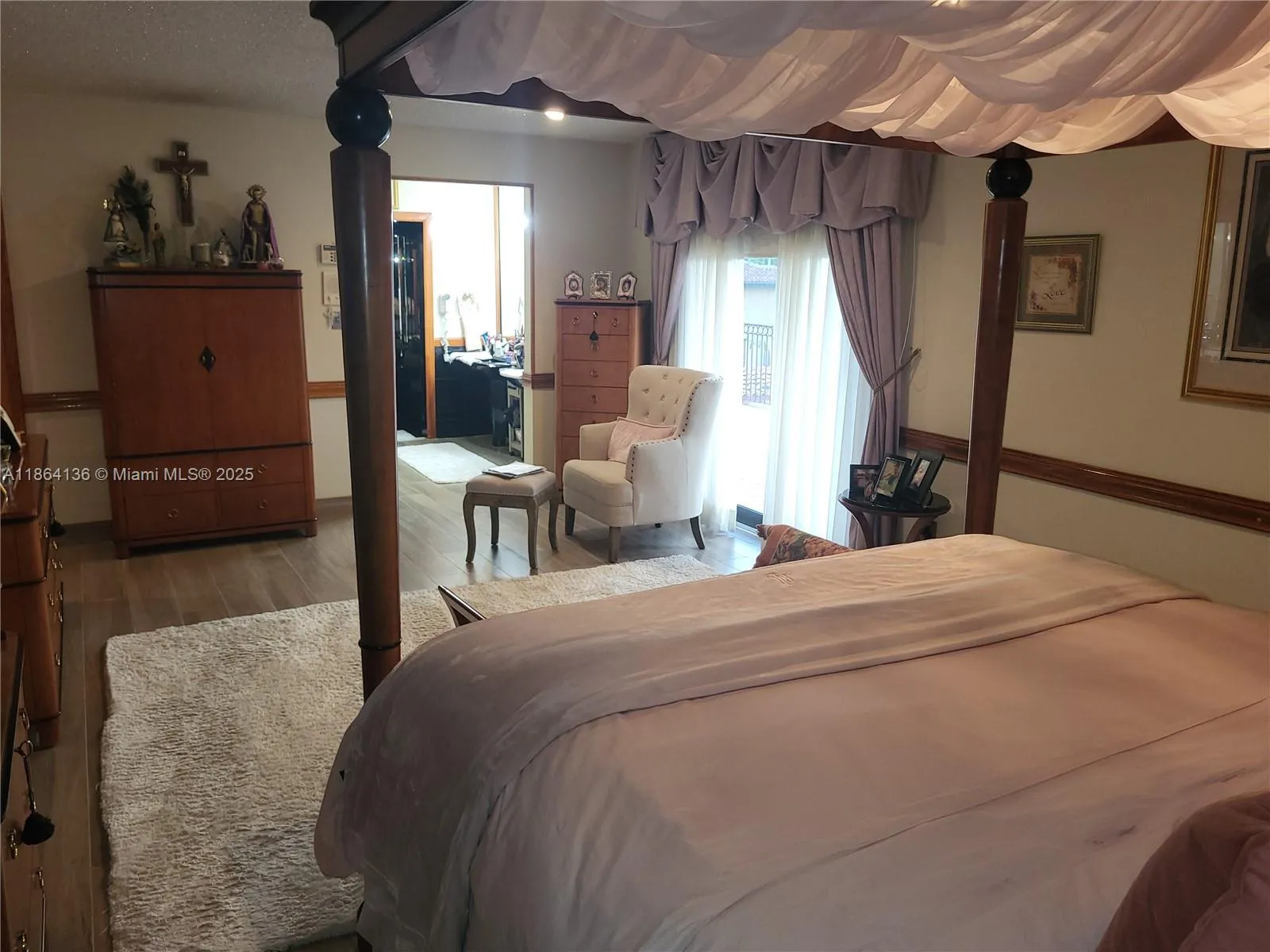 2930 Sw 129 Ave, Miami, Florida 33175, Miami, Florida 33175, 4 Bedrooms Bedrooms, ,4 BathroomsBathrooms,Residential,For Sale,2930 Sw 129 Ave, Miami, Florida 33175,A11864136