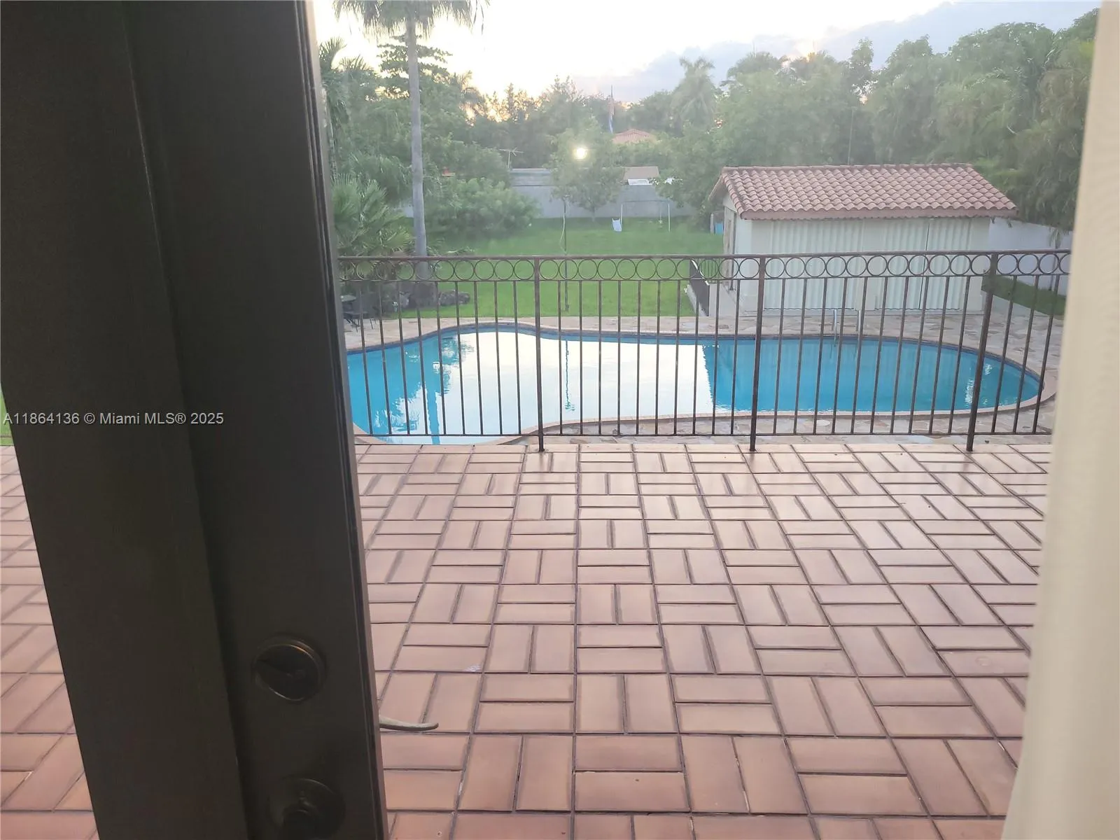 2930 Sw 129 Ave, Miami, Florida 33175, Miami, Florida 33175, 4 Bedrooms Bedrooms, ,4 BathroomsBathrooms,Residential,For Sale,2930 Sw 129 Ave, Miami, Florida 33175,A11864136