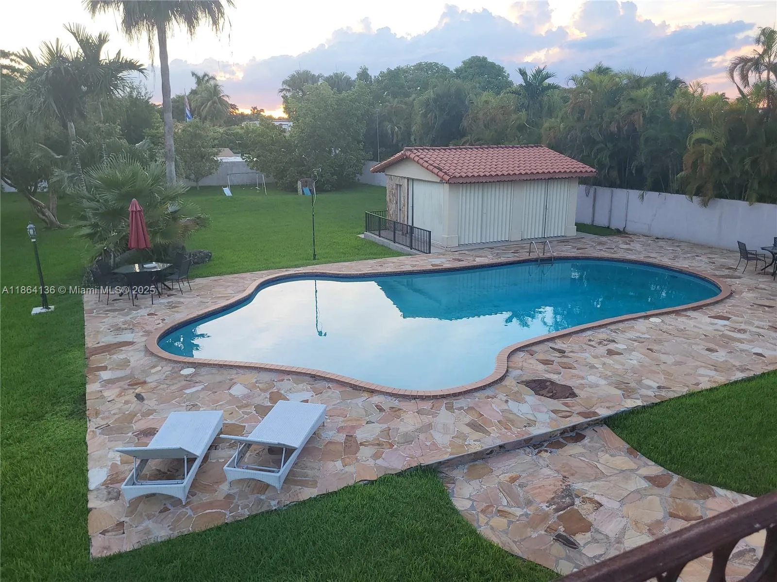2930 Sw 129 Ave, Miami, Florida 33175, Miami, Florida 33175, 4 Bedrooms Bedrooms, ,4 BathroomsBathrooms,Residential,For Sale,2930 Sw 129 Ave, Miami, Florida 33175,A11864136