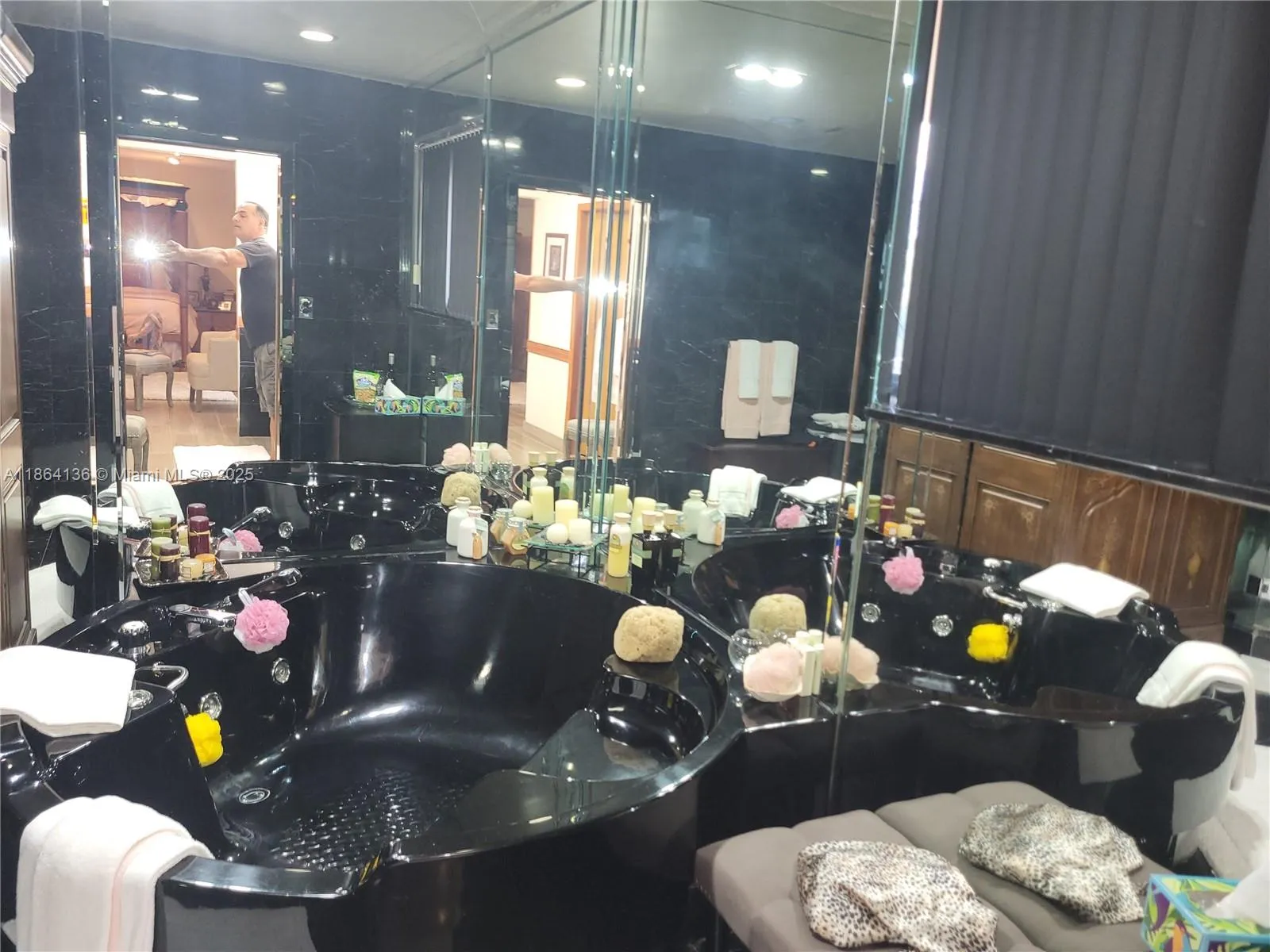 2930 Sw 129 Ave, Miami, Florida 33175, Miami, Florida 33175, 4 Bedrooms Bedrooms, ,4 BathroomsBathrooms,Residential,For Sale,2930 Sw 129 Ave, Miami, Florida 33175,A11864136