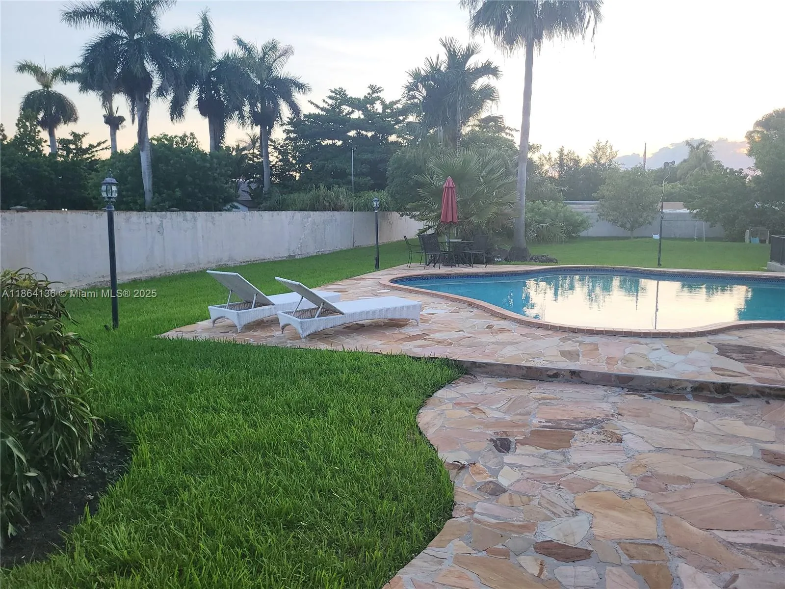 2930 Sw 129 Ave, Miami, Florida 33175, Miami, Florida 33175, 4 Bedrooms Bedrooms, ,4 BathroomsBathrooms,Residential,For Sale,2930 Sw 129 Ave, Miami, Florida 33175,A11864136