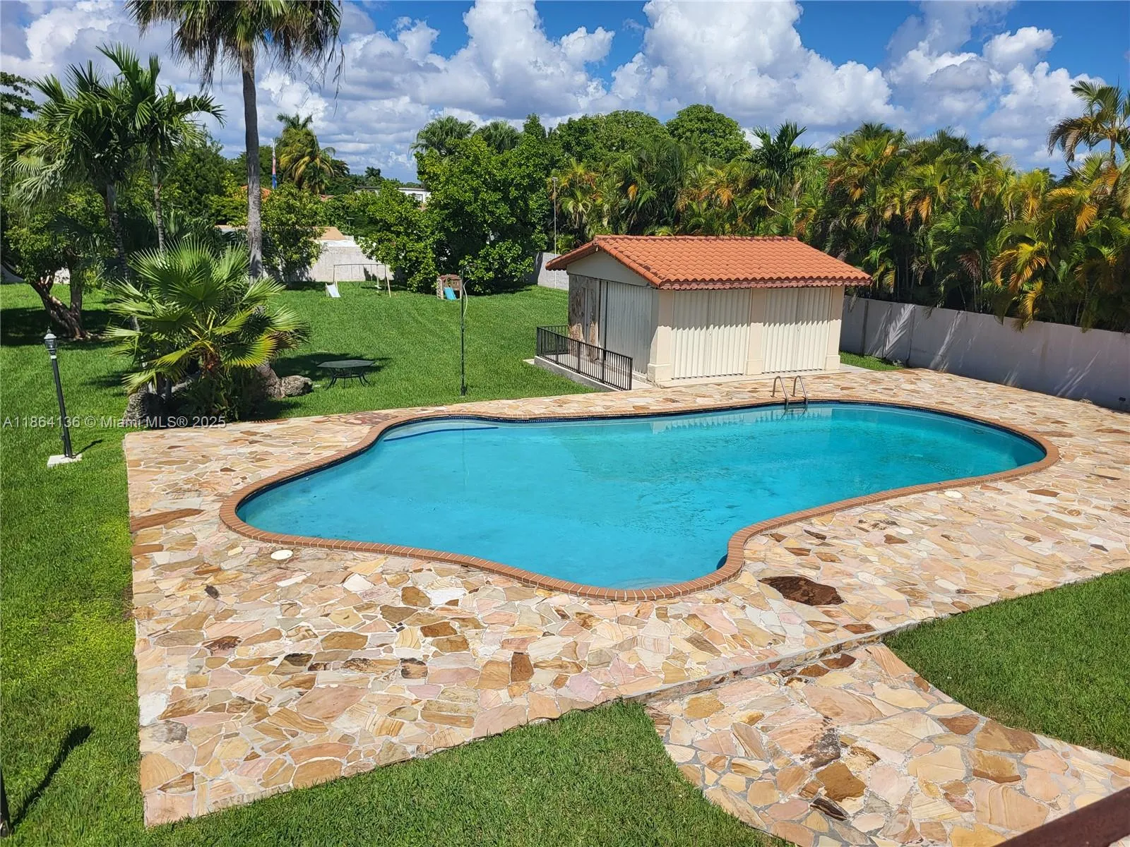 2930 Sw 129 Ave, Miami, Florida 33175, Miami, Florida 33175, 4 Bedrooms Bedrooms, ,4 BathroomsBathrooms,Residential,For Sale,2930 Sw 129 Ave, Miami, Florida 33175,A11864136