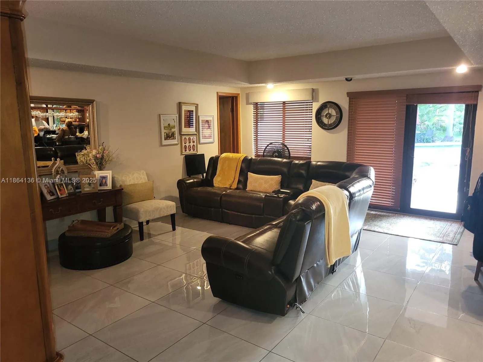 2930 Sw 129 Ave, Miami, Florida 33175, Miami, Florida 33175, 4 Bedrooms Bedrooms, ,4 BathroomsBathrooms,Residential,For Sale,2930 Sw 129 Ave, Miami, Florida 33175,A11864136