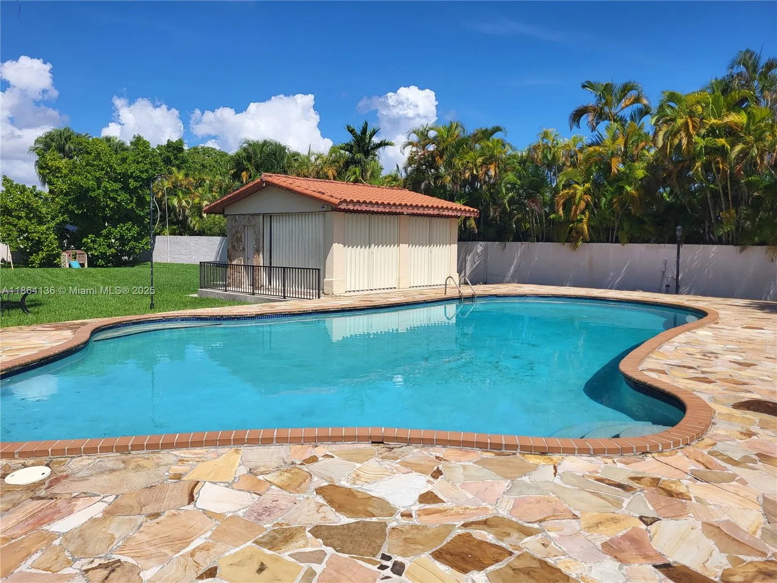 2930 Sw 129 Ave, Miami, Florida 33175, Miami, Florida 33175, 4 Bedrooms Bedrooms, ,4 BathroomsBathrooms,Residential,For Sale,2930 Sw 129 Ave, Miami, Florida 33175,A11864136