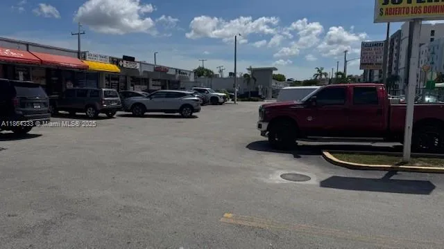 4021 Nw 7th St 5, Miami, Florida 33126, Miami, Florida 33126, ,Commercial Lease,For Rent,4021 Nw 7th St 5, Miami, Florida 33126,A11864333