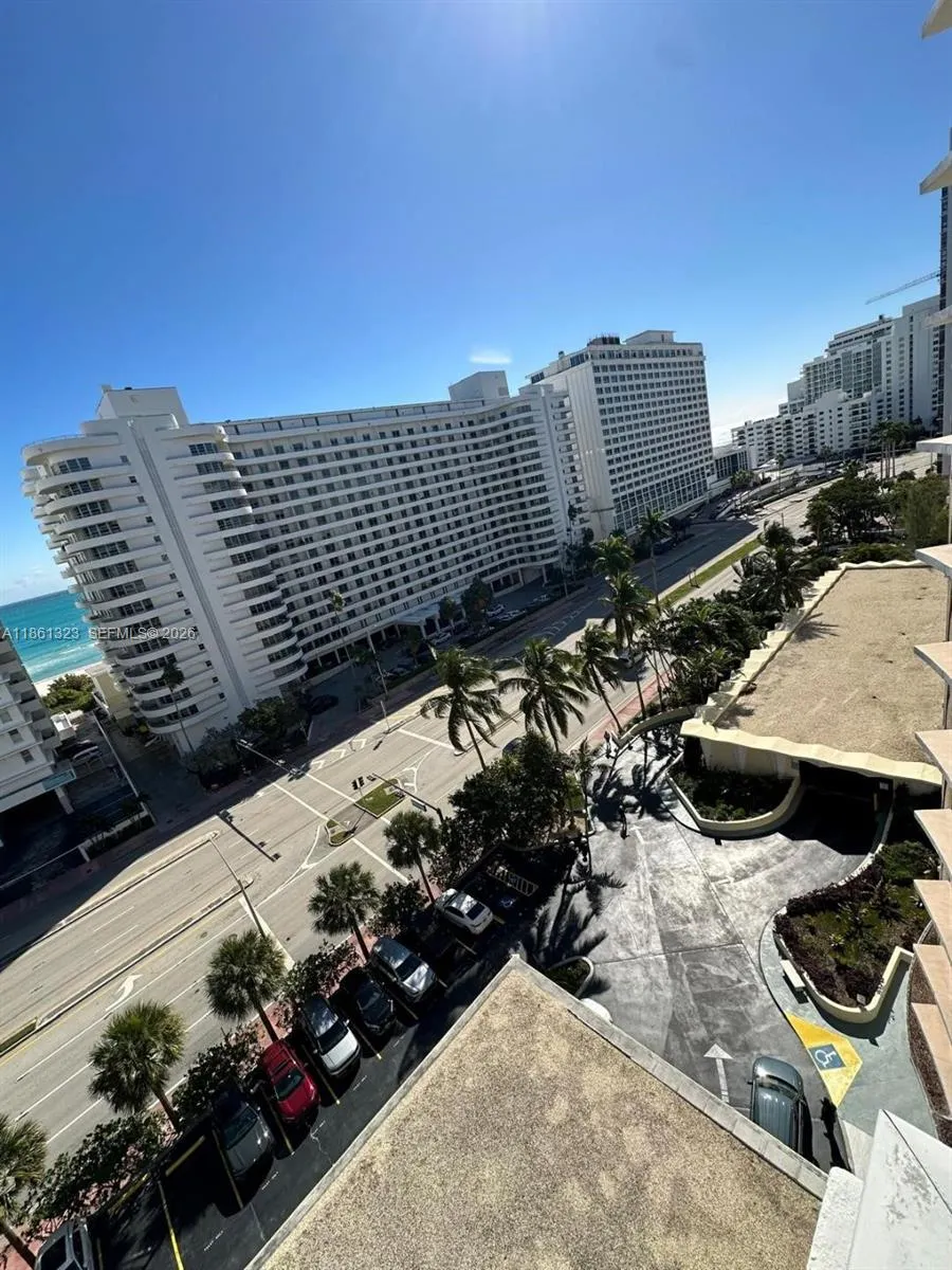 5600 Collins Ave 11w, Miami Beach, Florida 33140, Miami Beach, Florida 33140, 2 Bedrooms Bedrooms, ,2 BathroomsBathrooms,Residential,For Sale,5600 Collins Ave 11w, Miami Beach, Florida 33140,A11861323