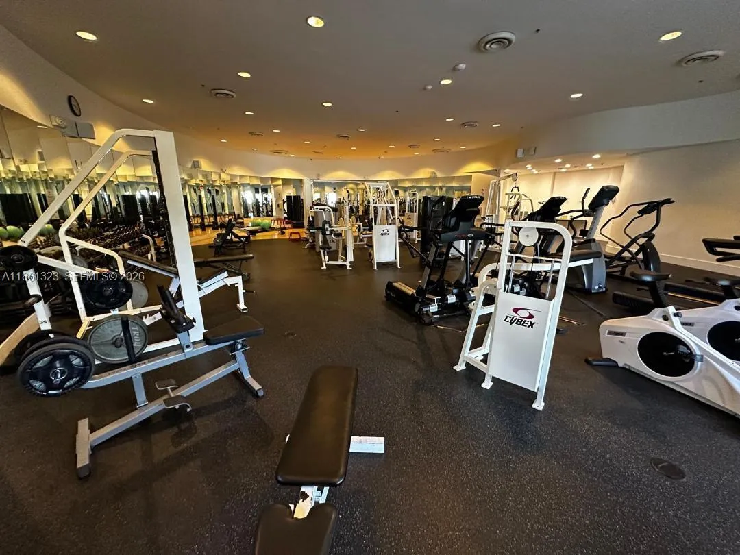 5600 Collins Ave 11w, Miami Beach, Florida 33140, Miami Beach, Florida 33140, 2 Bedrooms Bedrooms, ,2 BathroomsBathrooms,Residential,For Sale,5600 Collins Ave 11w, Miami Beach, Florida 33140,A11861323