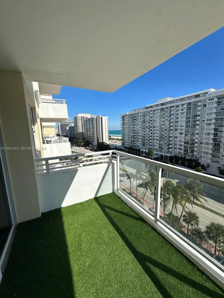 5600 Collins Ave 11w, Miami Beach, Florida 33140, Miami Beach, Florida 33140, 2 Bedrooms Bedrooms, ,2 BathroomsBathrooms,Residential,For Sale,5600 Collins Ave 11w, Miami Beach, Florida 33140,A11861323