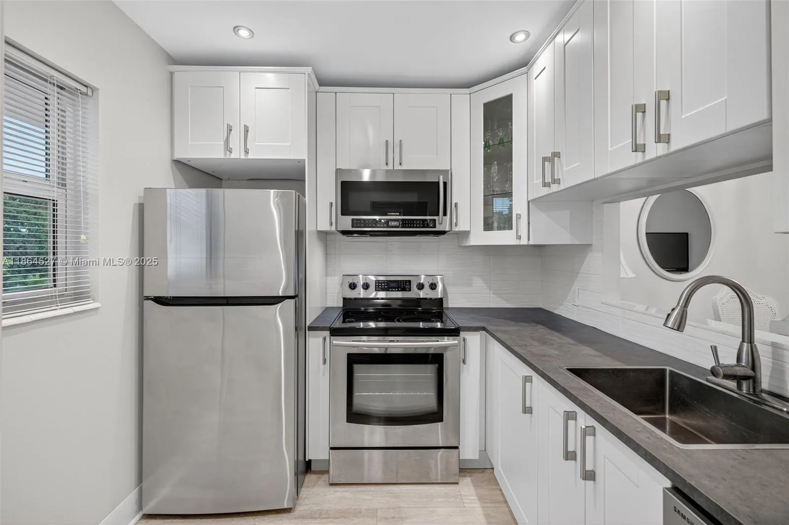 5001 Nw 34th St 304, Lauderdale Lakes, Florida 333, Lauderdale Lakes, Florida 33319, 1 Bedroom Bedrooms, ,1 BathroomBathrooms,Residential,For Sale,5001 Nw 34th St 304, Lauderdale Lakes, Florida 333,A11864527