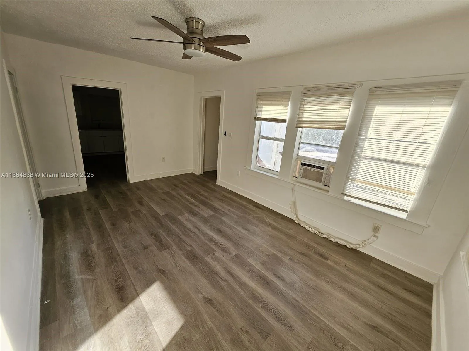 1924 Sw 9th St, Miami, Florida 33135, Miami, Florida 33135, ,Residential Income,For Sale,1924 Sw 9th St, Miami, Florida 33135,A11864838