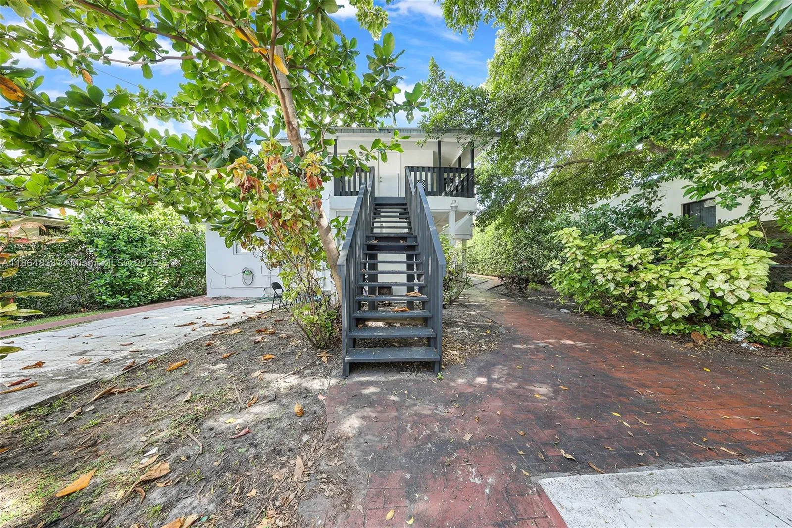1924 Sw 9th St, Miami, Florida 33135, Miami, Florida 33135, ,Residential Income,For Sale,1924 Sw 9th St, Miami, Florida 33135,A11864838