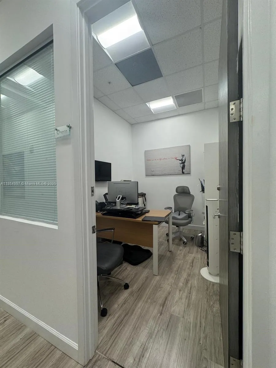 1900 N Bayshore Dr 1a, Miami, Florida 33132, Miami, Florida 33132, ,Commercial Lease,For Rent,1900 N Bayshore Dr 1a, Miami, Florida 33132,A11864997